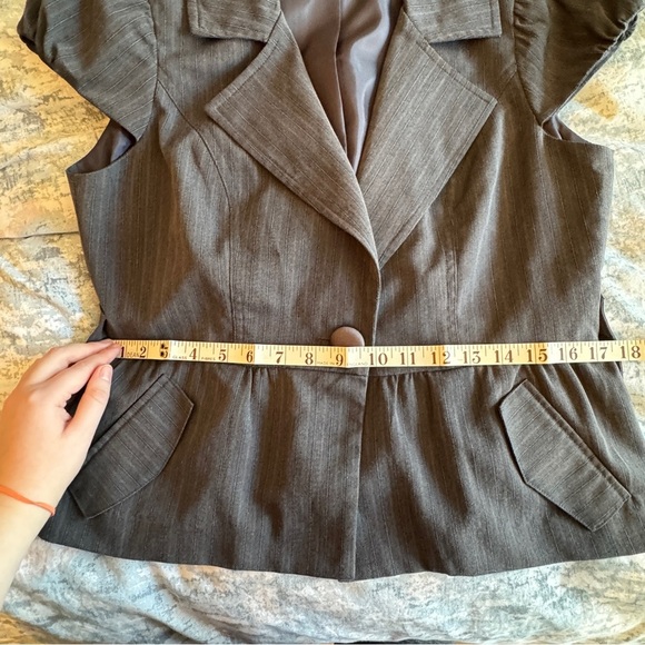 Guess Y2K Office Siren‎ Cap Sleeve Blazer Sz L Gray Pinstripe Sexy 90s NO BELT - Picture 15 of 15